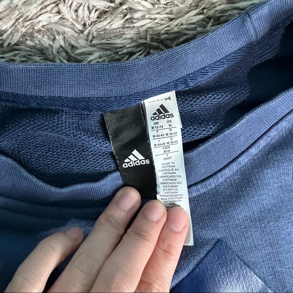 ADIDAS ATHLETICS SWEATER WOMENS - Picture 3 of 3